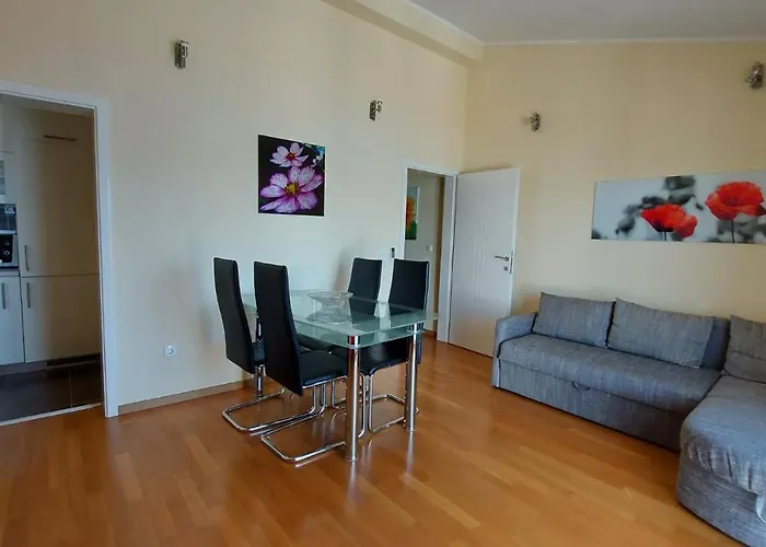 Jelica Apartament *